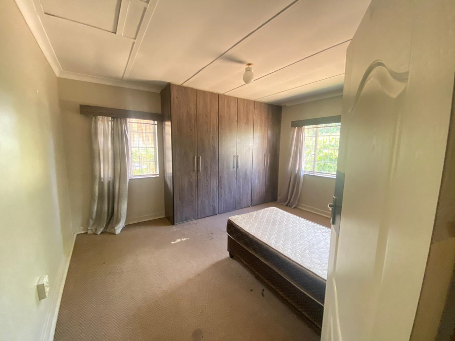 5 Bedroom Property for Sale in Willows Free State